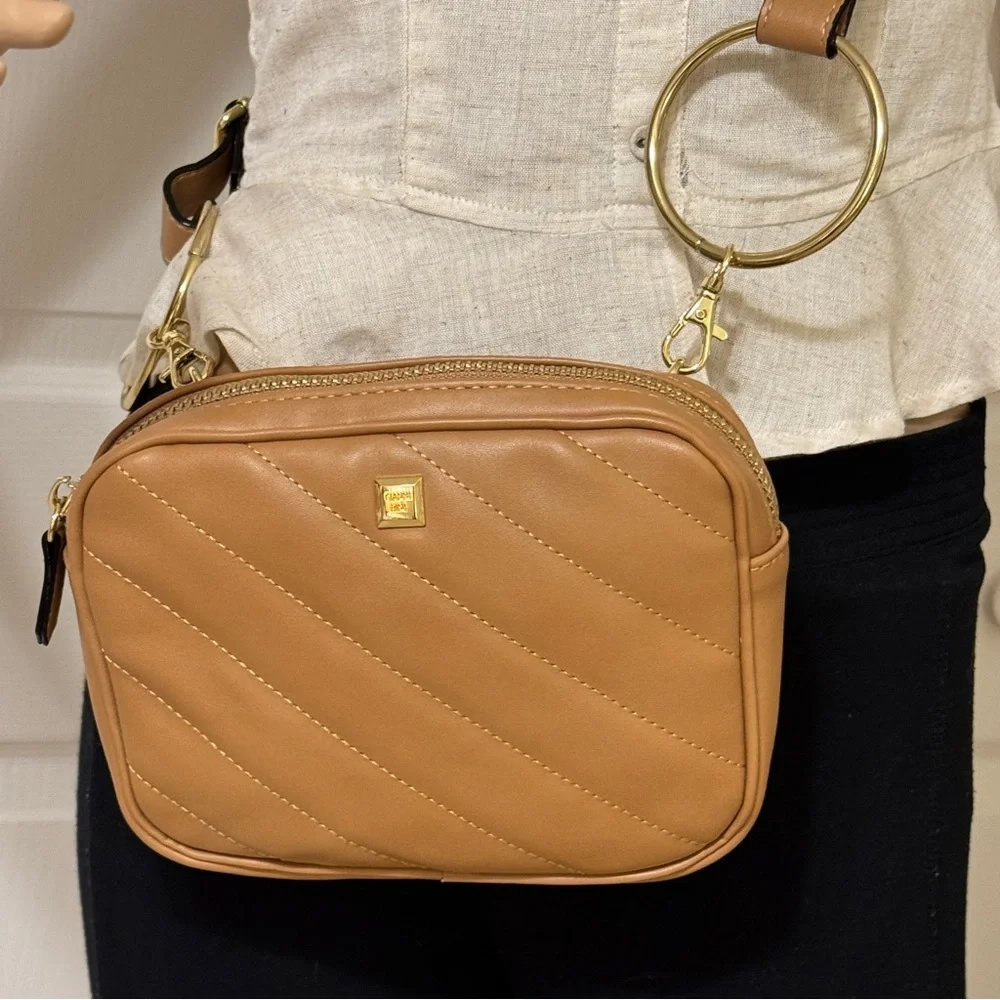 GIANNI BINI Tan Quilted Chevron Crossbody Shoulder Handbag Removable Str…